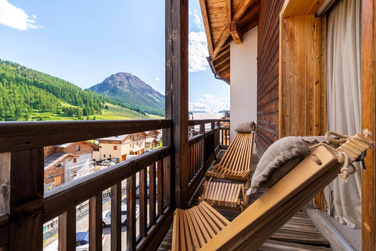 Le Chalet Blanc Hotel & Spa Montgenèvre Buitenkant foto