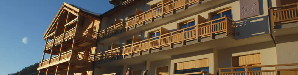 Le Chalet Blanc Hotel & Spa Montgenèvre Buitenkant foto